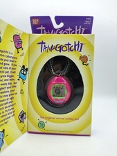 Tamagotchi Original P1/P2 pink w/ green Bandai 1997 English