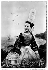 29 - la bigoudenne -- devant