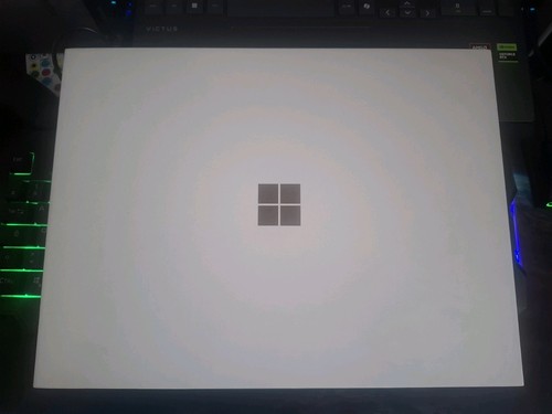 Microsoft surface laptop - 7,