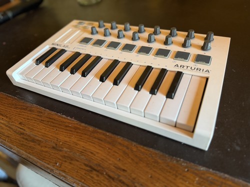 Arturia minilab portable - ii,