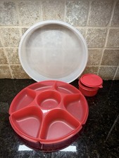 Tupperware Serving Center
