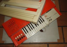 clavier orgue Bontempi B 105 electric Keyboard Piano sur pied Orange fonctionne