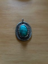 Pendentif bijoux en pierre précieuse turquoise vintage 