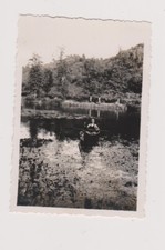 Snapshot argentique 1933 barque Grenon canoe kayak homme man maillot