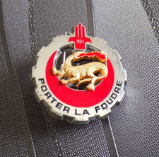 INSIGNE MILITAIRE 516° REGIMENT DU TRAIN 1° ESCADRON PORTE CHARS / DELSART BE