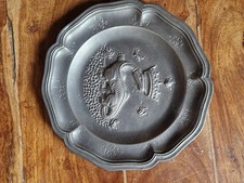 assiette en etain murale _