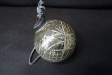 ANCIENNE BOULE DE NOEL EN VERRE EGLOMISE MERCURISE DIAMETRE 7,5 CM