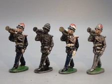 QUIRALU GARDE DE MONACO     4 DEFILANTS  TENUE D HIVER  LOT 1