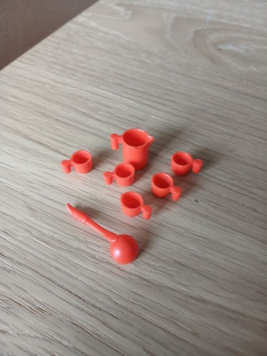 Pièces vaisselle orange - 7,