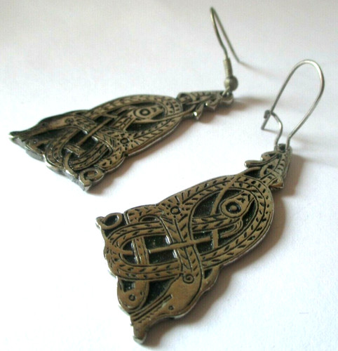 Boucles oreilles percées - boucles,