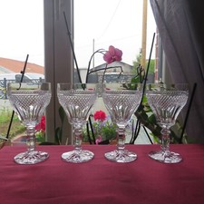 4 verres a vin rouge cristal