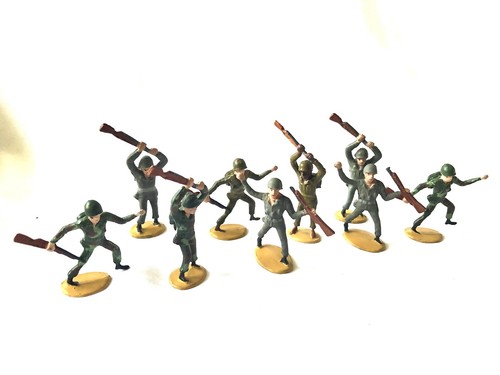 Figurines germany lot - :,
