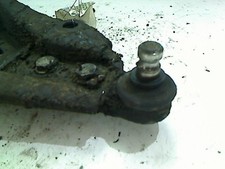 Triangle inferieur avant