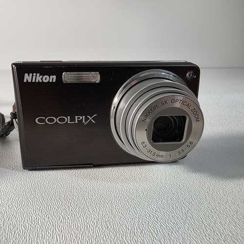 Nikon coolpix s550 compact - coolpix,