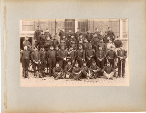 Officers identifier vintage - officers, à