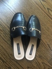 Women’s New Fashion Flat Slippers Leather Black Size 7. Was $99