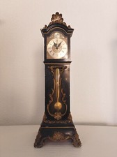 Ancienne horloge miniature grand-père ornée Schmid 8 jours 33 cm