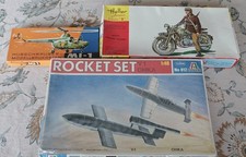 Lot de 3 maquettes anciennes Heller Junior moto Italeri rocket V1  hélico MI1