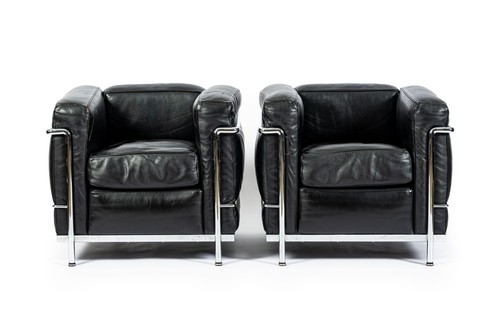 Pair cassina lc2 black - pair, of