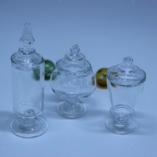 1:12 maison de poupée