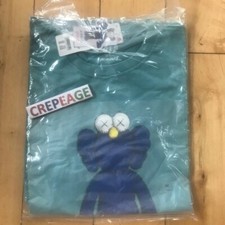 Shirt kaws uniqlo - kaws,