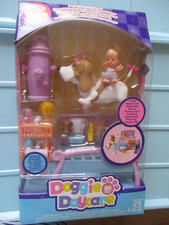 BLISTER  DOGGIE DAYCARE " DIAPER CHANGE WITH GINGER " NEUF / 2004 /  REF.G4460