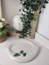 Plat décoratif en faïence