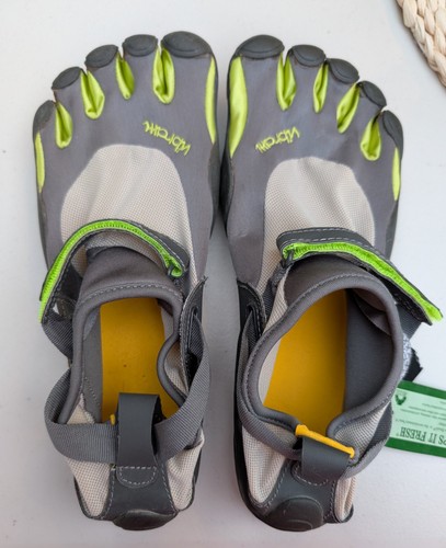 Vibram fivefingers shoes - vibram, mens