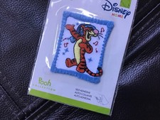 Patch auto-adhésif ou