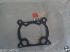 JOINT EMBASE MOTEUR GILERA...125.PEUGEOT............