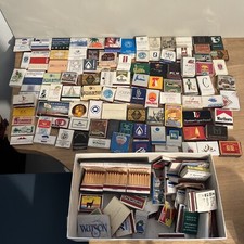 Lot D’anciennes Boîtes