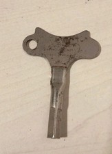 MECCANO FRANCE CLE CARRE POUR