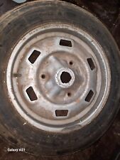 1 roue complète ou 1 jante CITROEN AX 3 TROUS - Pneu  MICHELIN- BON ÉTAT !!!