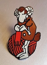 Pin's F'MURR signé SAGGAY