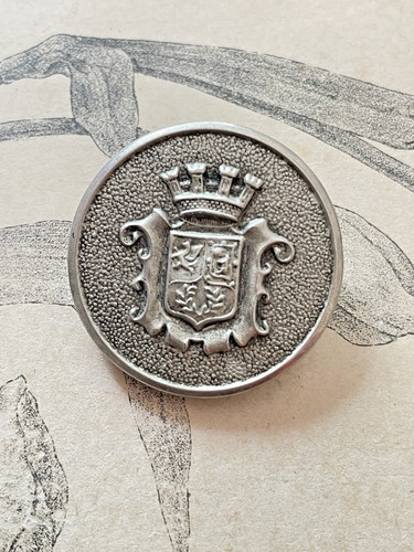 Grand bouton ancien décor - bouton,