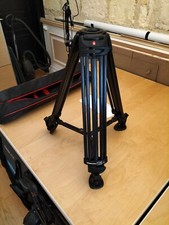 trépied caméra manfrotto en