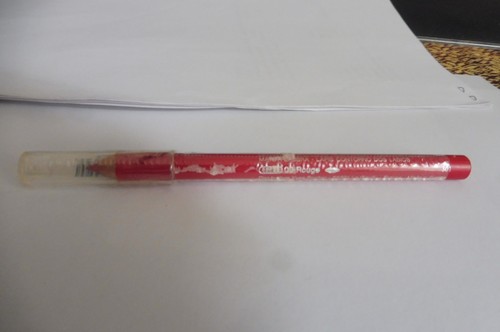 Crayon contour des lèvres