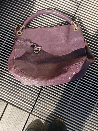 Sac main fourre - ou,