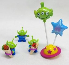 jouet mini figurine 2.Alien et