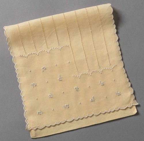 Broderie main soie naturelle - broderie,