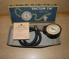 MANOMETRE MICHELIN FACTUM TM POUR TRACTEUR  EN BAKELITE ET SA BOITE