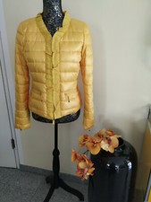 Veste matelassée Madeleine à volants fins taille 34