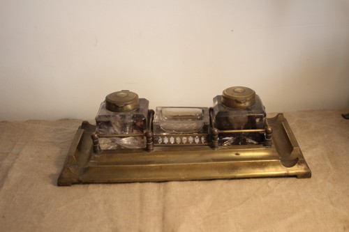 Ancien grand rare encrier