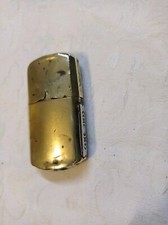 Ancien briquet essence en laiton décoré / pour restauration