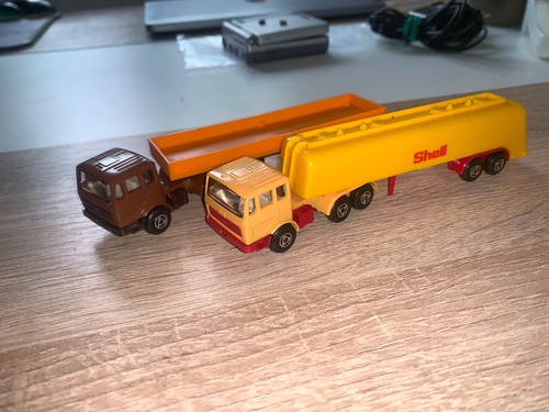 Train rare 2x camion - 1/87,