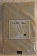 Ivory Berkshire Leaves