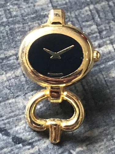 Pins pin montre - pins, parfum