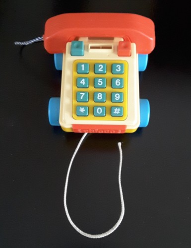 Téléphone sur roulettes - ,