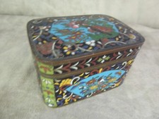 BOÎTE en émail cloisonné