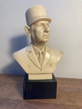 Sculpture Buste Charles de Gaulle signé A. Santini- marbre portor  haut .19cm